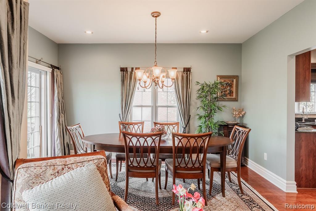 26270 VALHALLA Drive, Farmington Hills, MI 48331 — Photo 14