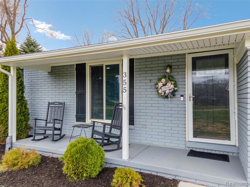 355 Sanders Road, Oxford, MI 48371 — Photo 5