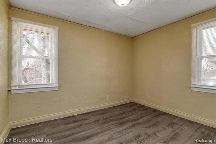 6127 GRAYTON Street, Detroit, MI 48224 — Photo 14