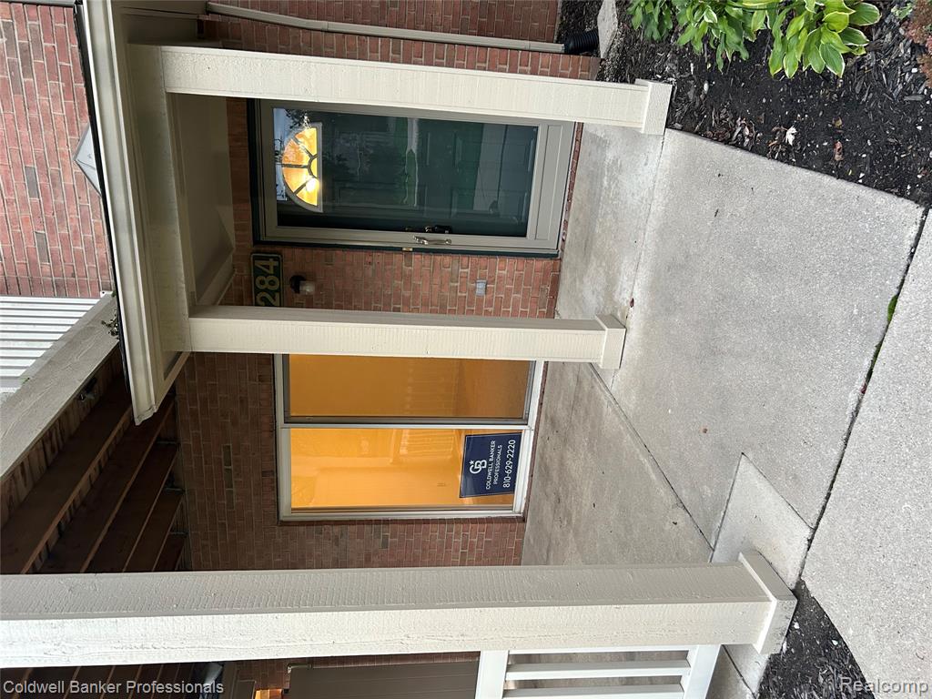 284 Marigold Circle, Westland, MI — front exterior