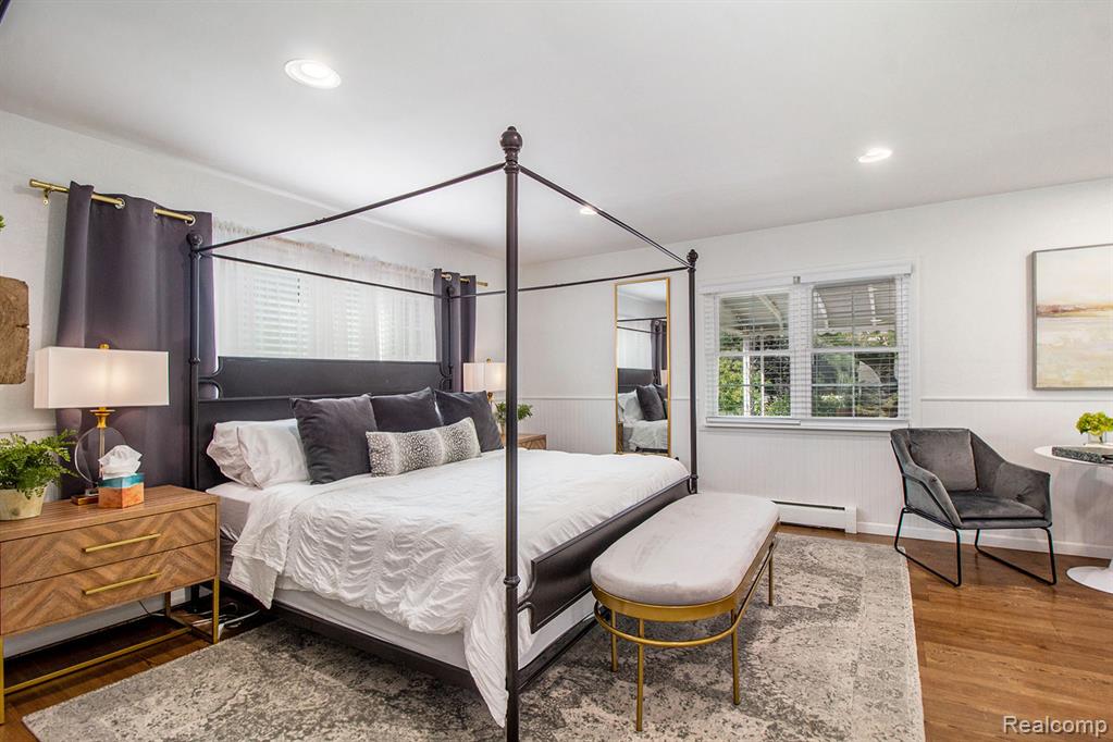 155 N Main Street, Clarkston, MI, 00000