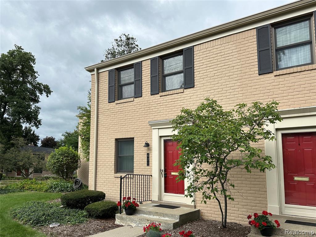 621 N Eton Street, Birmingham, MI 48009 — Photo 27