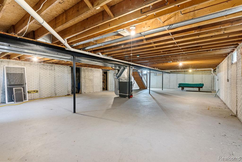 9482 Graytrax Road, Grand Blanc, MI 48439 — Photo 37