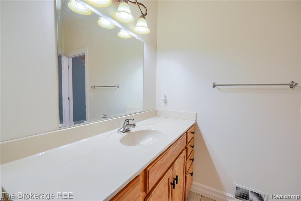 9055 N Island Drive, Flushing, MI 48433 — Photo 53