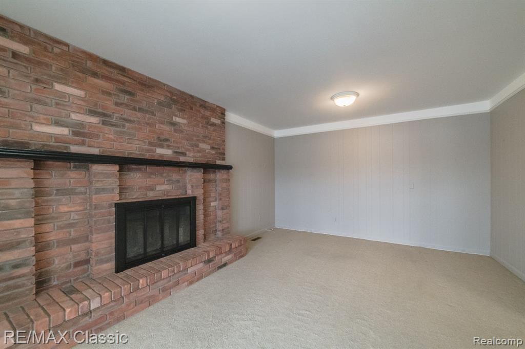 1587 Three Lakes Drive, Troy, MI 48085 — Photo 19