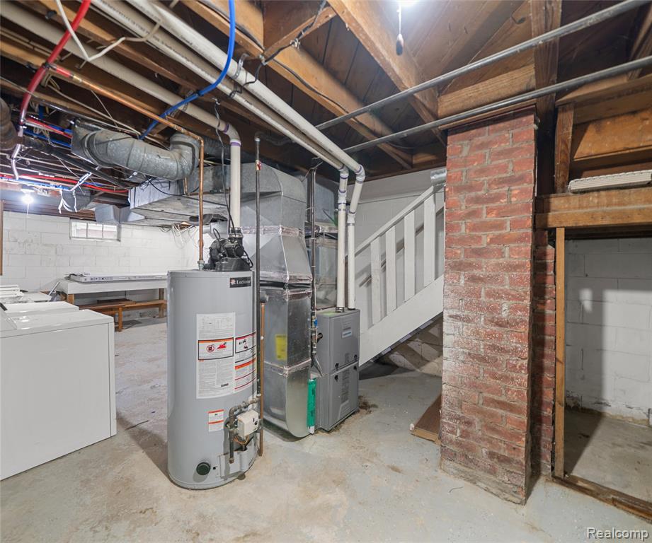 2017 HARDING Avenue, Ypsilanti, MI 48197 — Photo 32