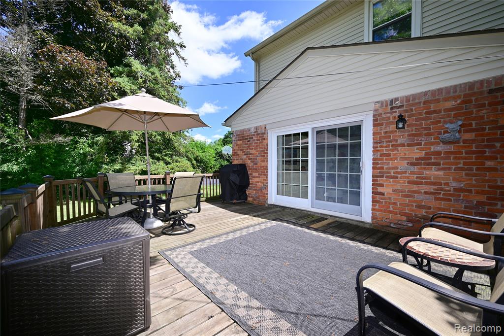 5888 Pentland Road, Bloomfield Hills, MI 48301 — Photo 33