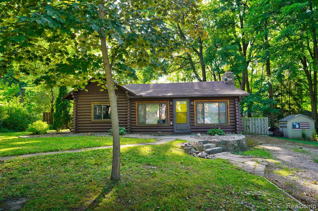 545 BANCROFT Street, Imlay City, MI 48444 — Photo 37