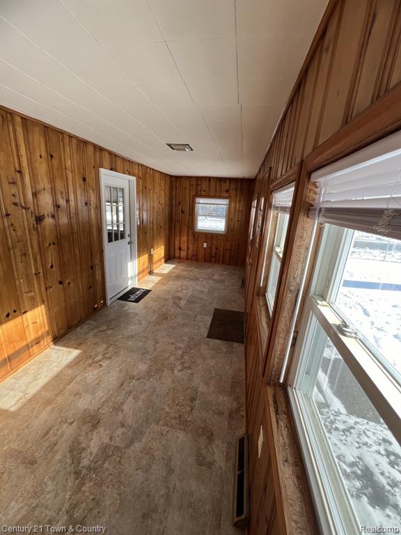 697 E ANNABELLE Avenue, Hazel Park, MI 48030 — Photo 4
