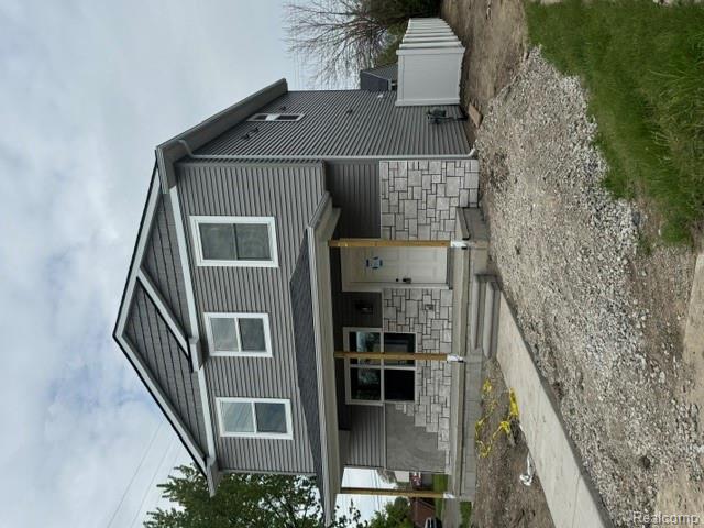 27305 Groveland Street, Madison Heights, MI 48071 — Photo 2