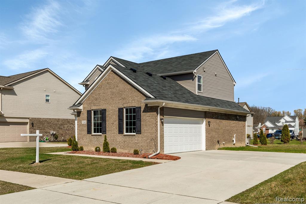 7245 Castell Boulevard, Van Buren, MI 48111 — Photo 2