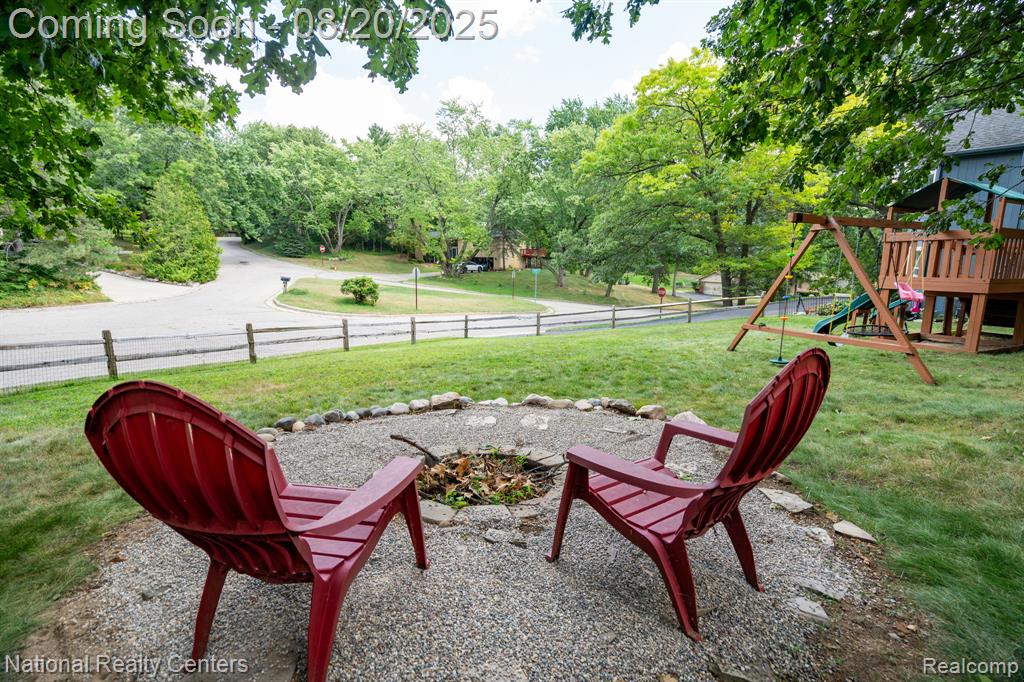 9275 Thendara Boulevard, Clarkston, MI 48348 — Photo 37