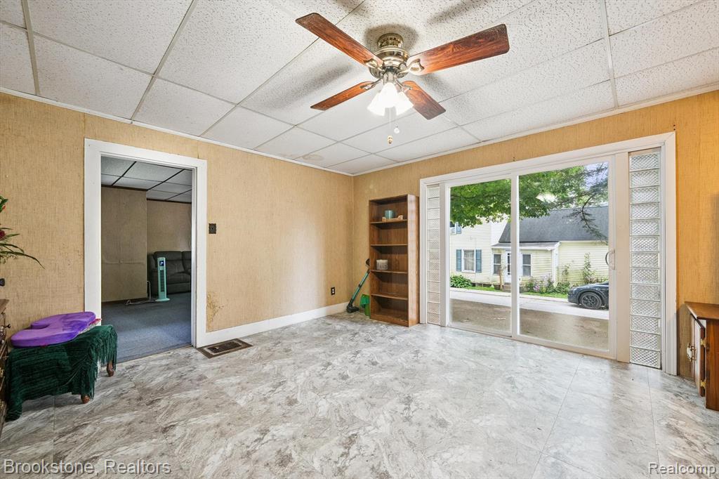 326 S Main Street, Almont, MI 48003 — Photo 18
