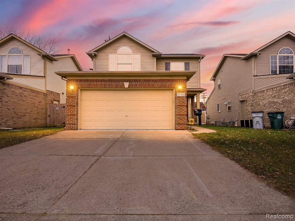 1730 E Woodruff Avenue, Hazel Park, MI 48030 — front exterior