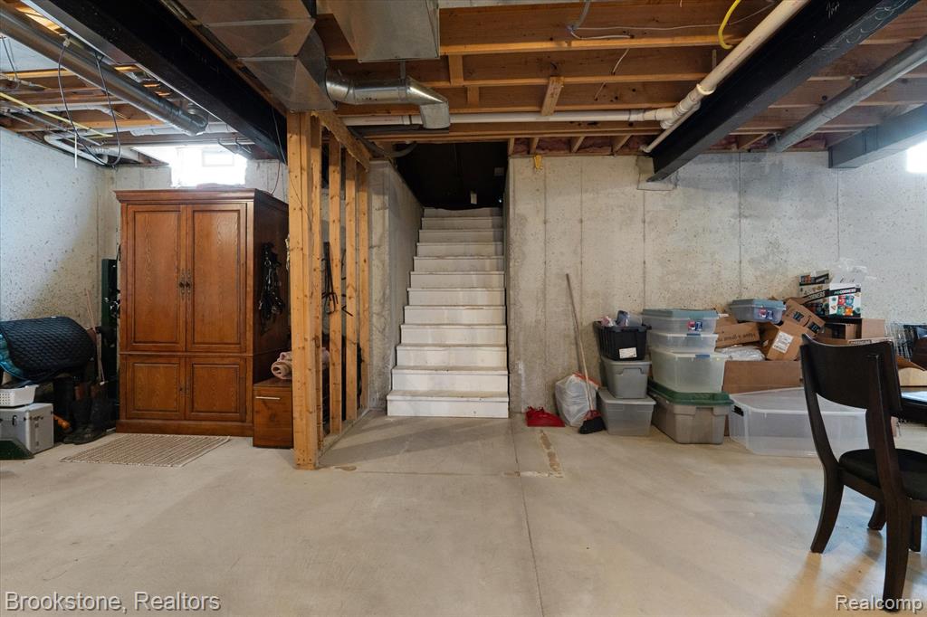 27820 29 Mile Road, Lenox, MI 48048 — Photo 35