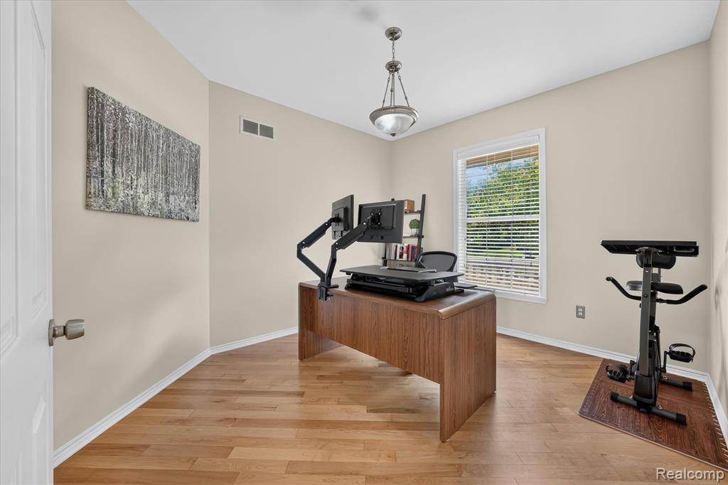 860 Island Lake Drive, Oxford, MI 48371 — Photo 33