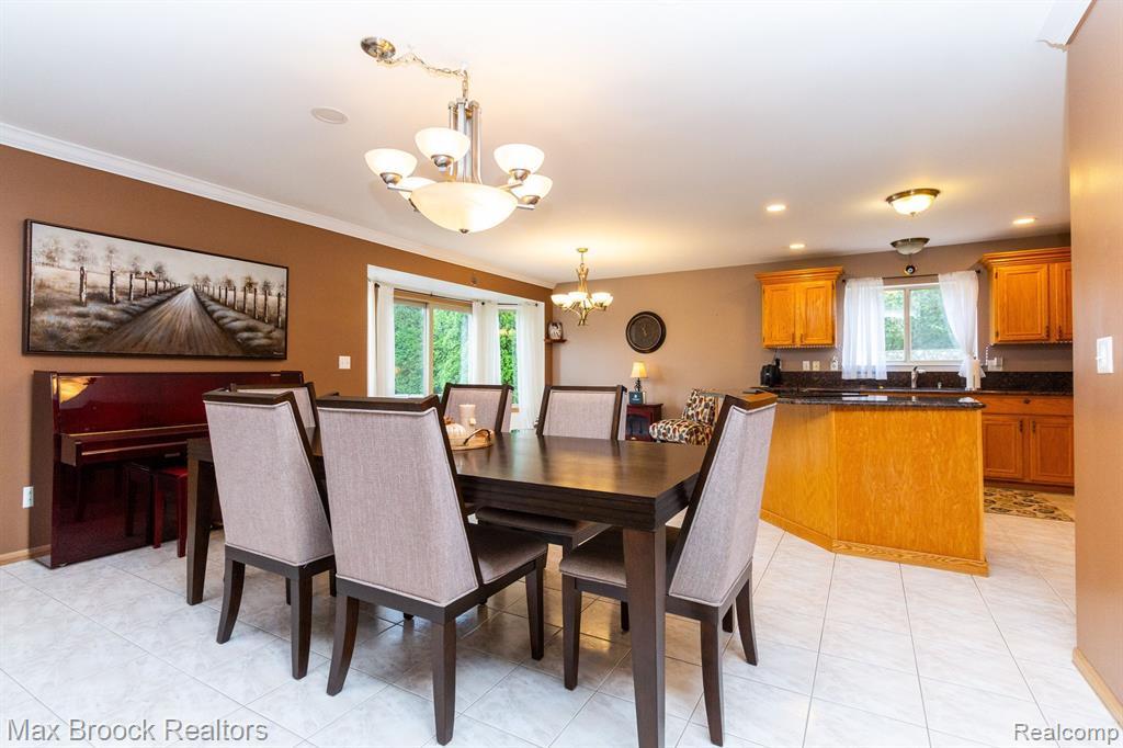 50592 MURRAY Drive, Macomb, MI 48044 — Photo 9