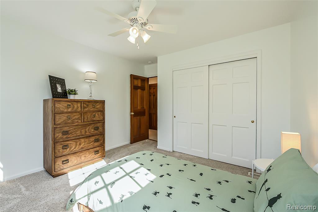 2694 WAYSIDE Drive, Ann Arbor, MI 48103 — Photo 56