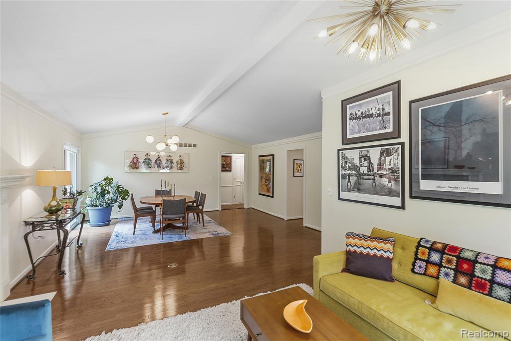 4042 Chablis Street, West Bloomfield, MI 48323 — Photo 6