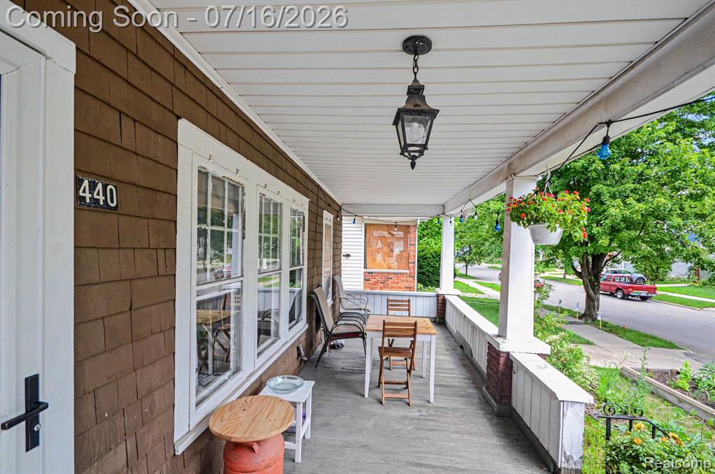 440 W Saratoga Street, Ferndale, MI 48220 — Photo 24