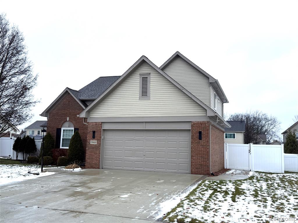19468 Sexton Street, Brownstown, MI — Photo 4