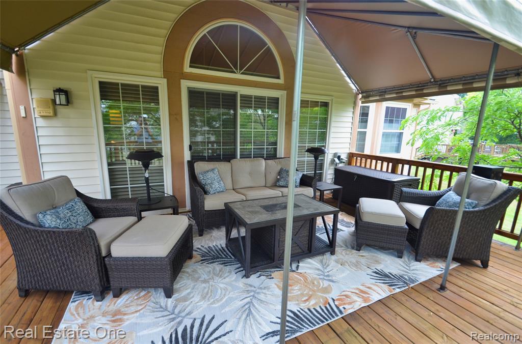 2092 Westview Court, Orion, MI — Photo 42