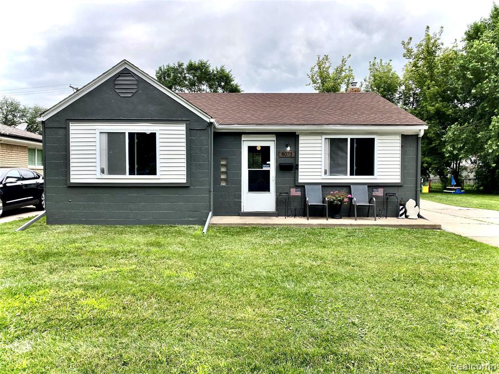 8073 Helen, Center Line, MI 48015 — Photo 3