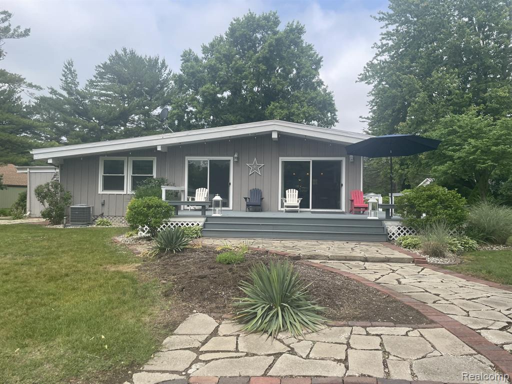 2141 Derfla Drive, St. Joseph, MI 49085 — Photo 4