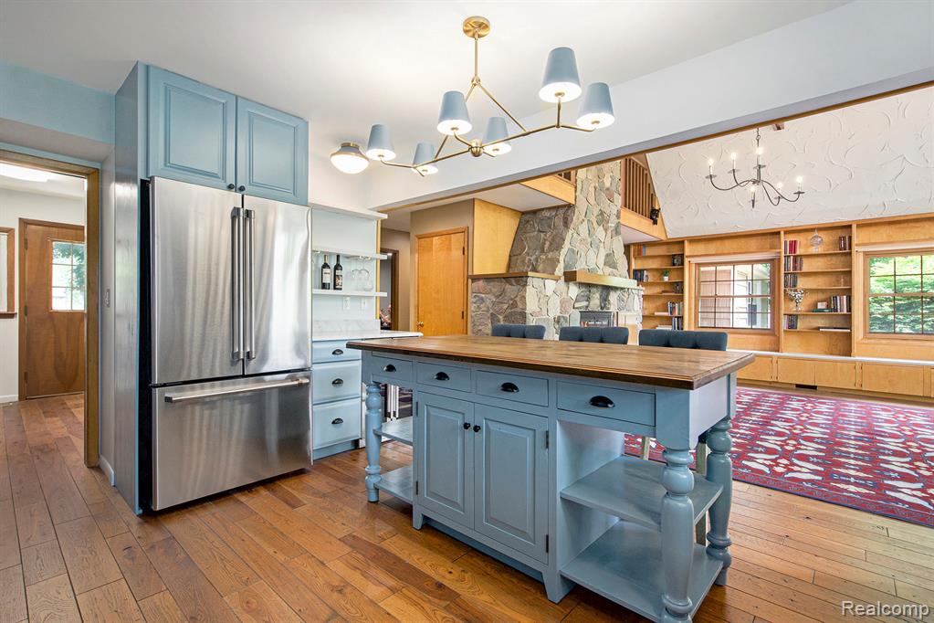 9818 BURNING TREE Drive, Grand Blanc, MI 48439 — Photo 21