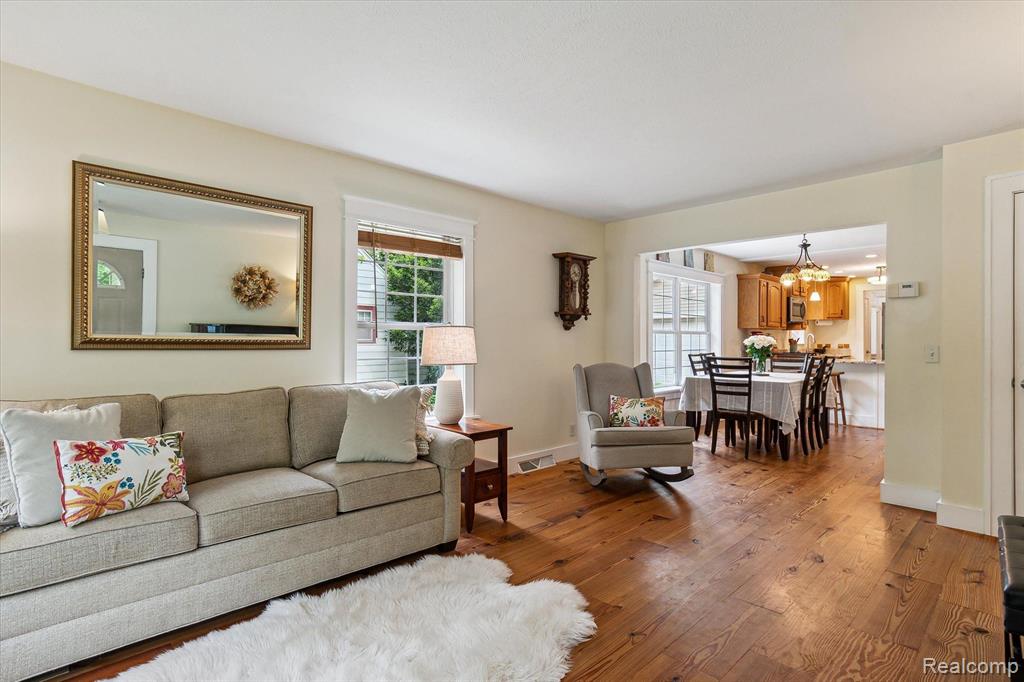 1465 FULMER Street, Ann Arbor, MI 48103 — Photo 8