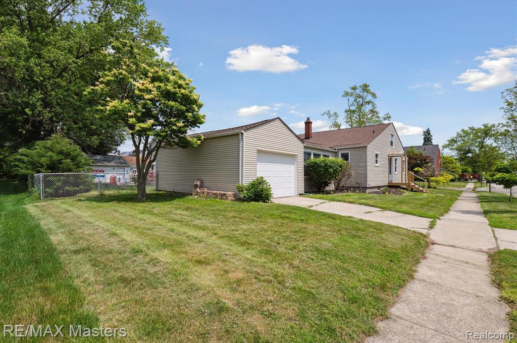 601 Saint Marys Avenue, Monroe, MI 48162 — Photo 33