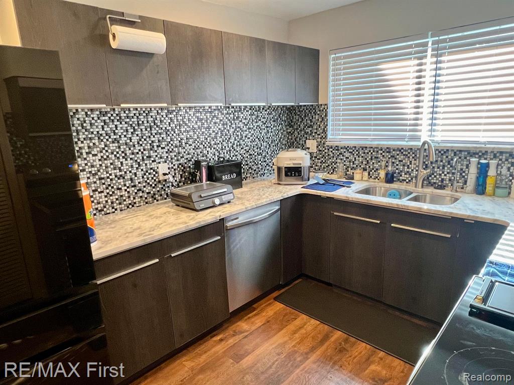 4859 MANSFIELD Avenue, H-06, Royal Oak, MI 48073 — Photo 6