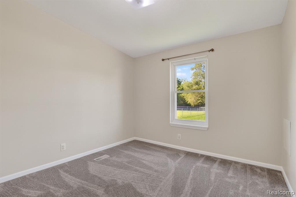 4050 Thompson Road, Linden, MI 48451 — Photo 26
