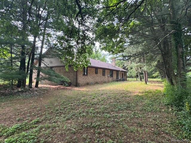 40250 Pinetree Drive, Plymouth, MI 48170 — Photo 35