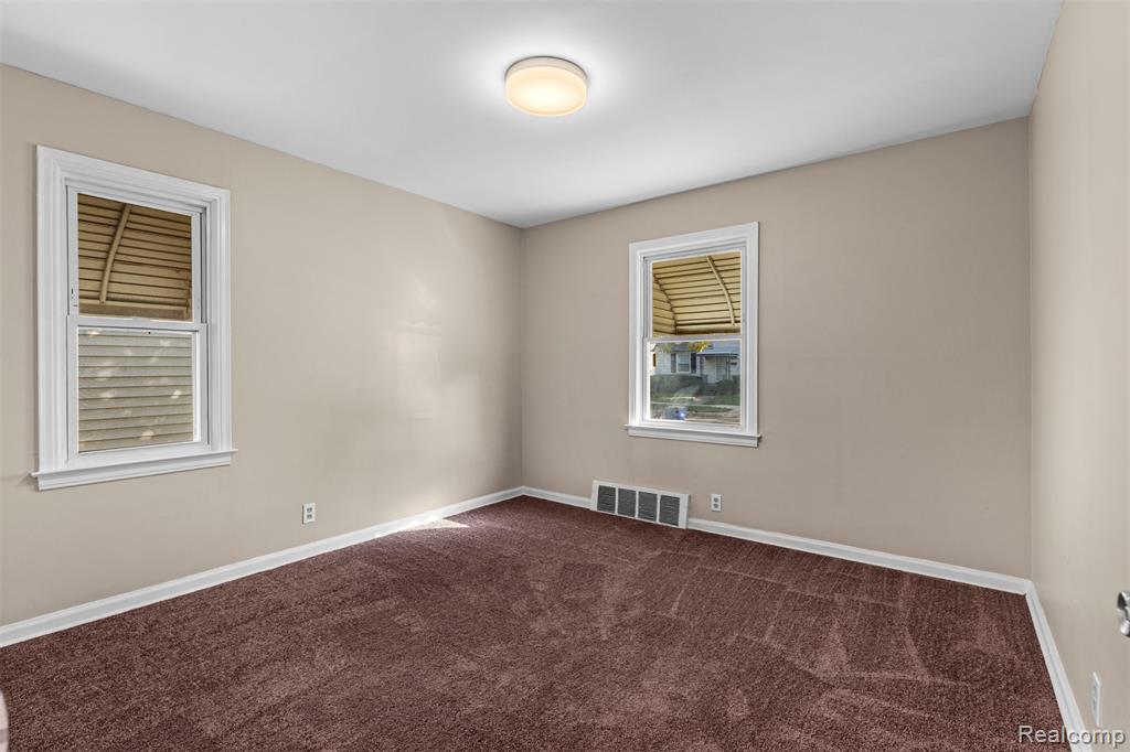 7419 Asbury Park, Detroit, MI 48228 — Photo 9