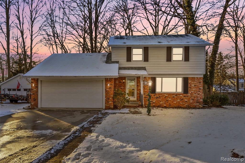 3679 Old Farm Lane, Fort Gratiot, MI 48059 — front exterior