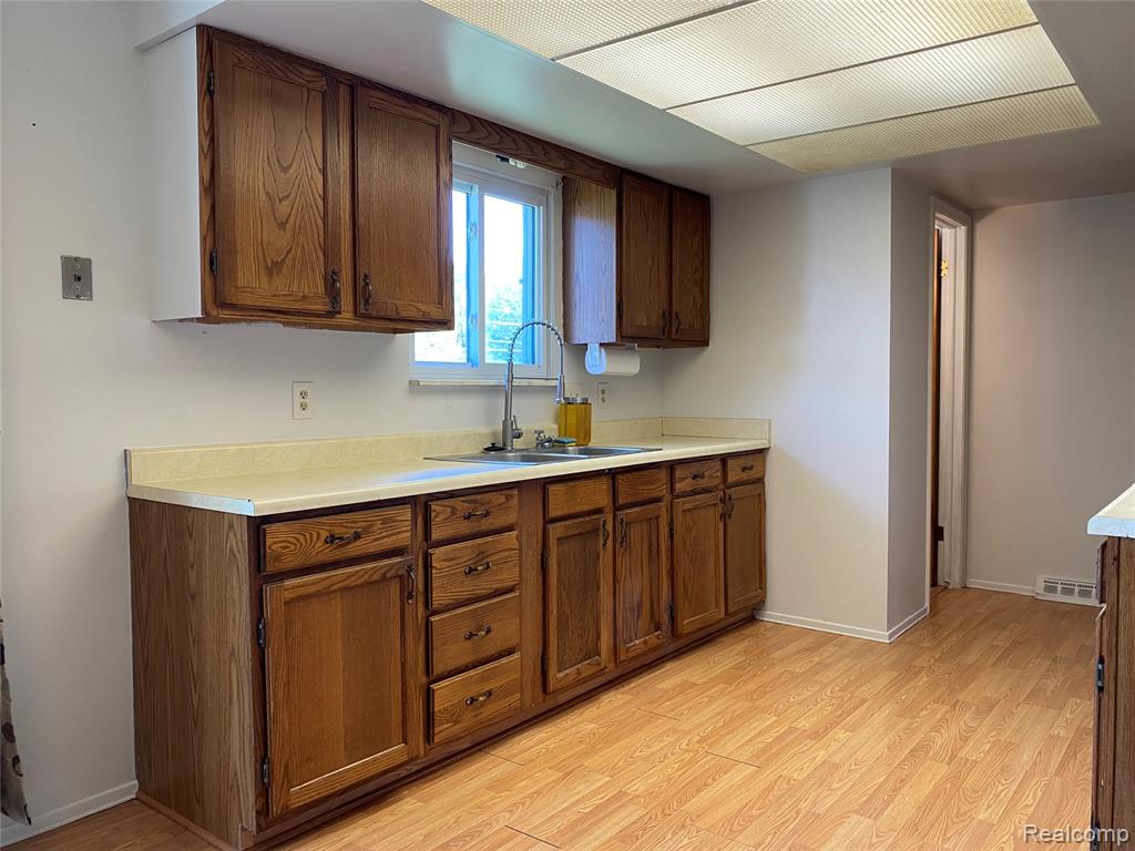 6317 2nd Street, Mayville Vlg, MI 48744 — Photo 5