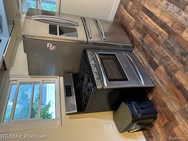 409 S CHERRY STREET, Kalkaska, MI 49646 — Photo 9