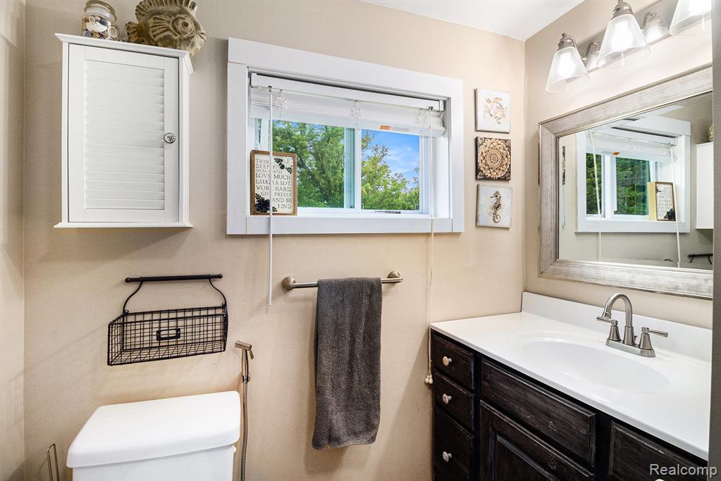 5429 Bangor Avenue, Flushing, MI 48433 — Photo 13