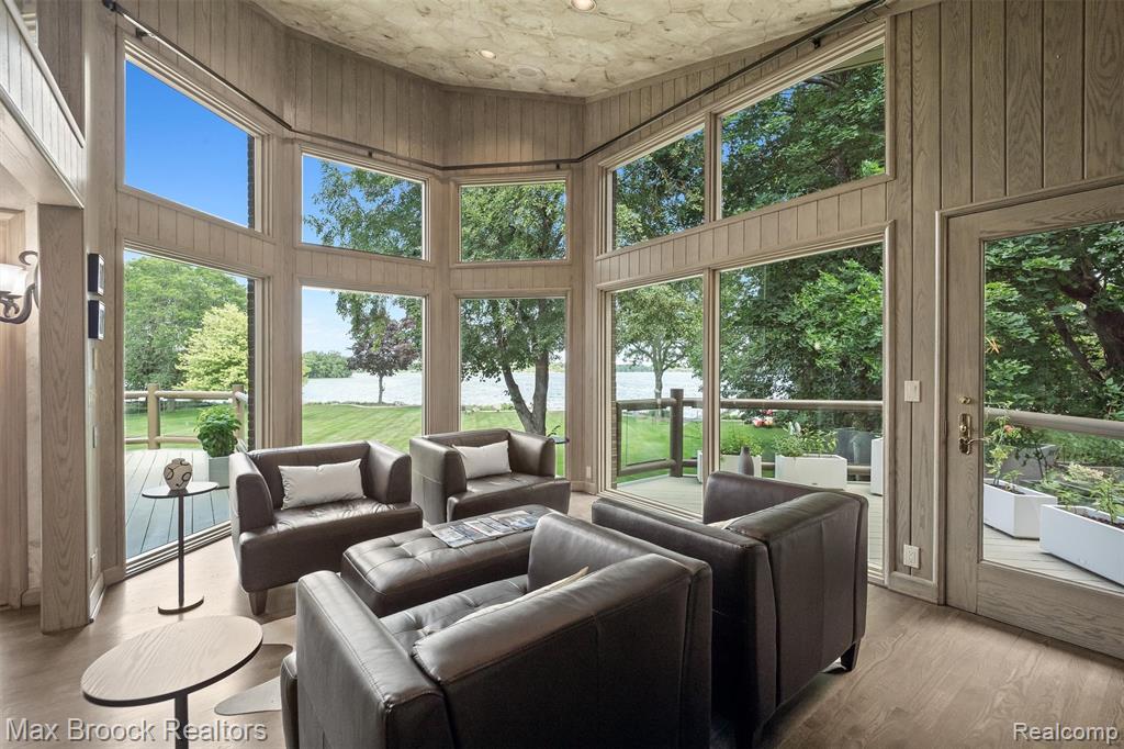 3333 W Shore Drive, Orchard Lake Village, MI 48324 — Photo 31