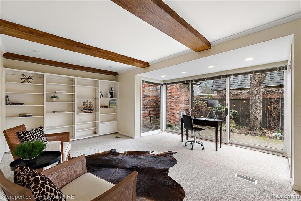971 Stratford Lane, 22, Bloomfield Hills, MI 48304 — Photo 6