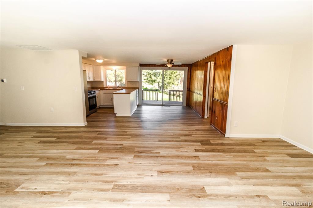 6208 Marathon Road, Otter Lake, MI 48464 — Photo 5