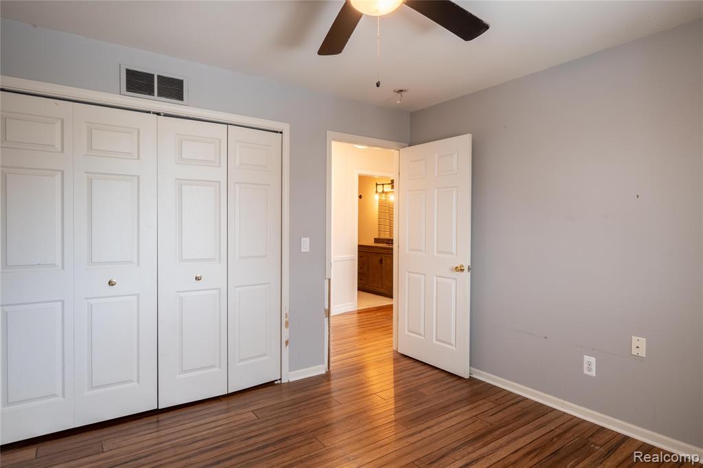 48850 Village Drive, Macomb, MI 48044 — Photo 27
