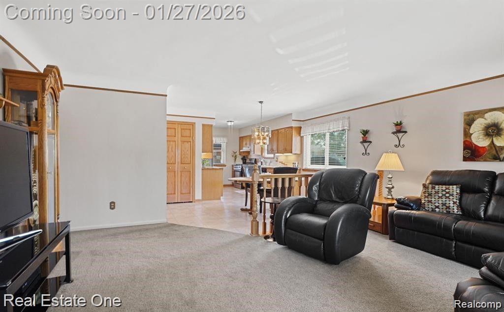 6900 CRESTWOOD Street, Dearborn Heights, MI 48127 — Photo 2