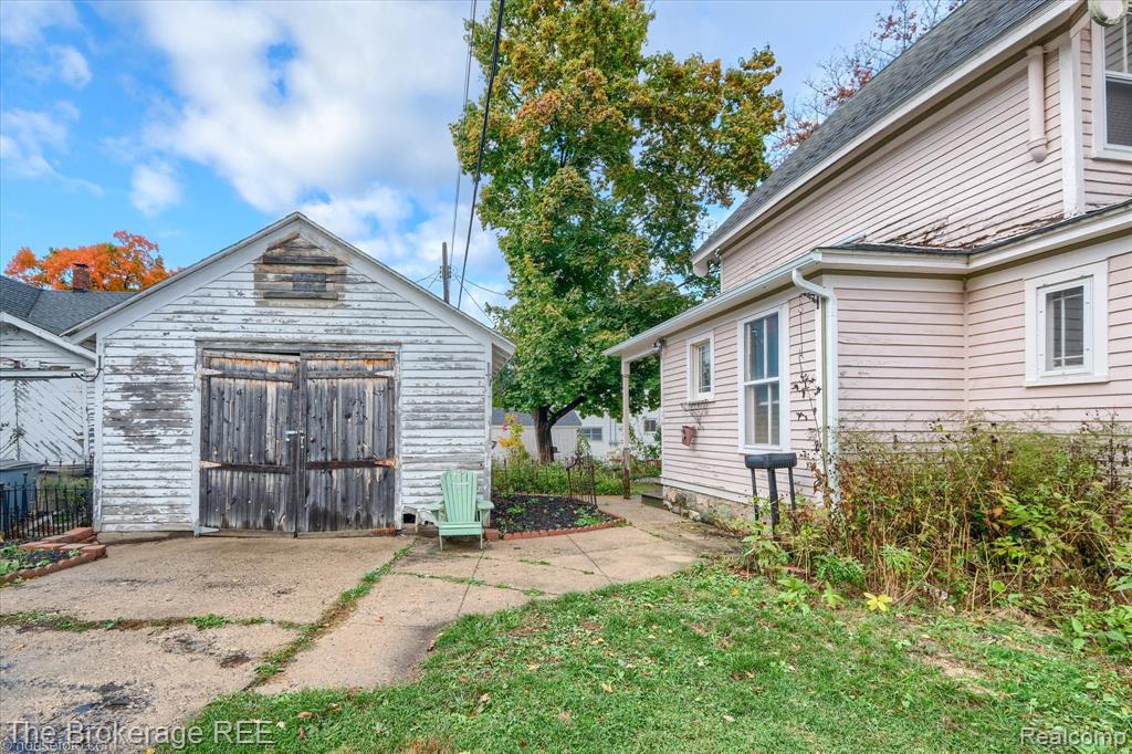 507 N Calhoun Street, Lapeer, MI 48446 — Photo 6