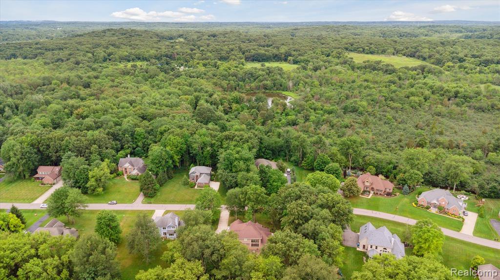 5993 Rosewood Parkway, White Lake, MI 48383 — Photo 47