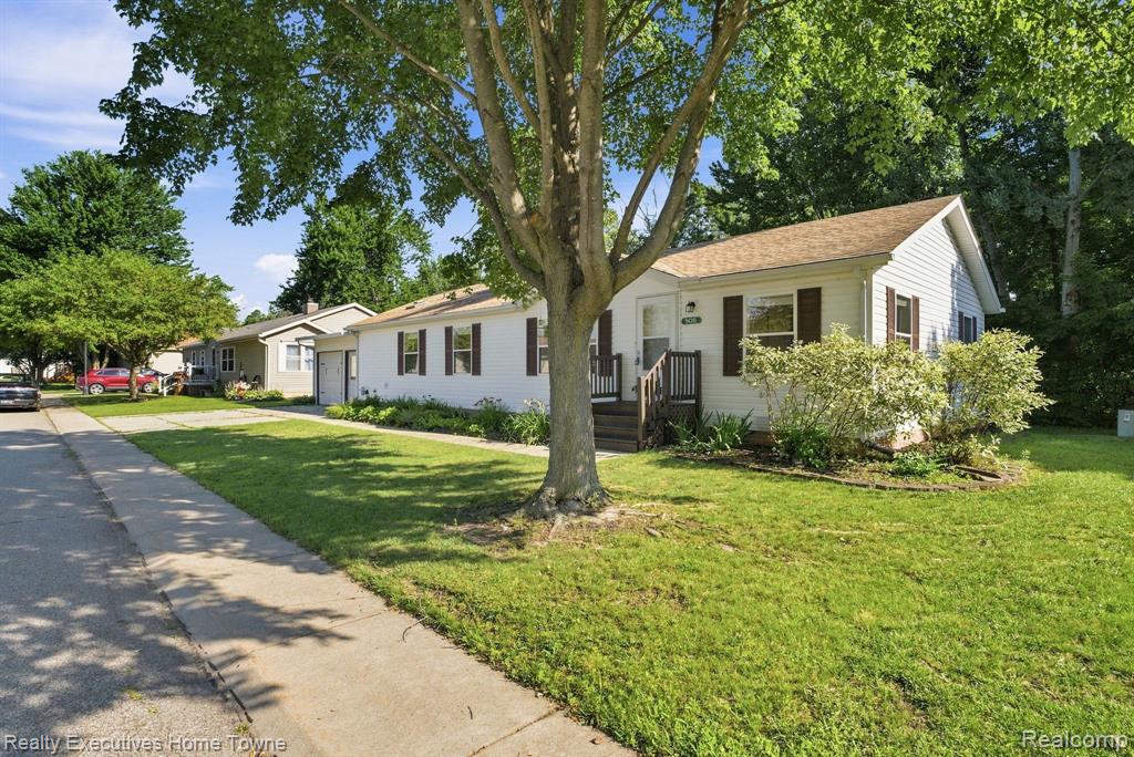 508 Bush Lake Lane, Kimball, MI — Photo 4