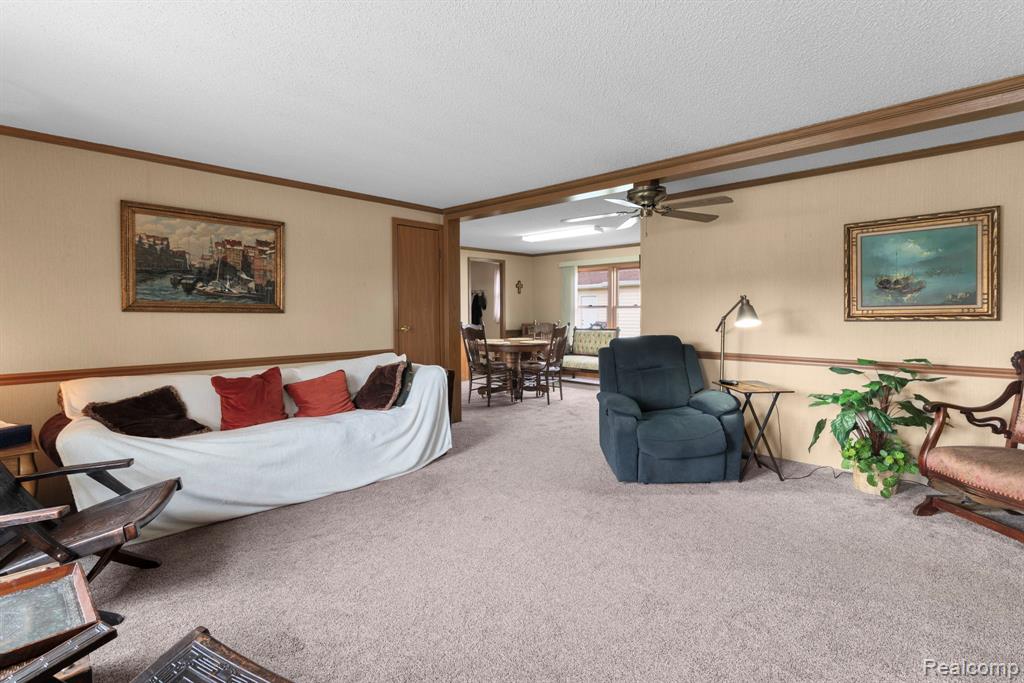 704 Webber Court, Linden, MI 48451 — Photo 23