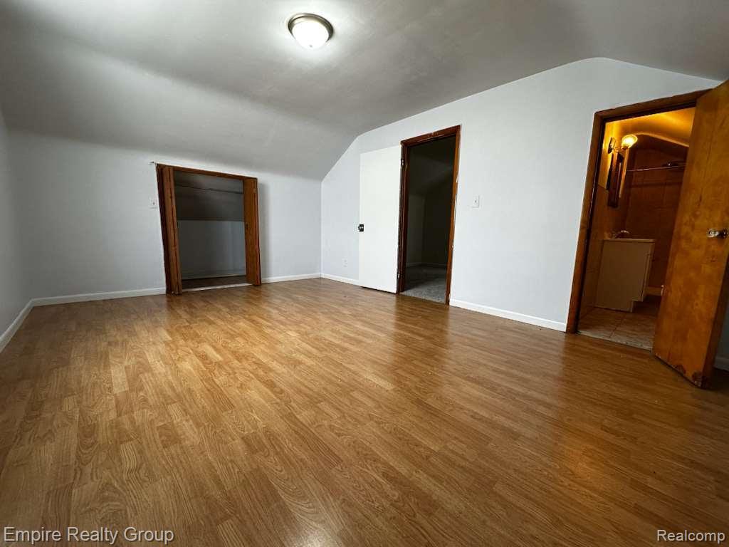 5245 Jonathon Street, Dearborn, MI 48126 — Photo 16