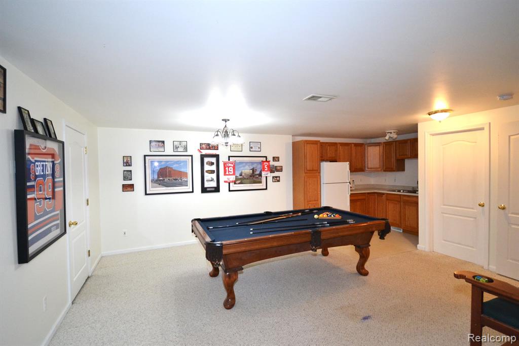 1166 Fairways Boulevard, Troy, MI 48085 — Photo 25